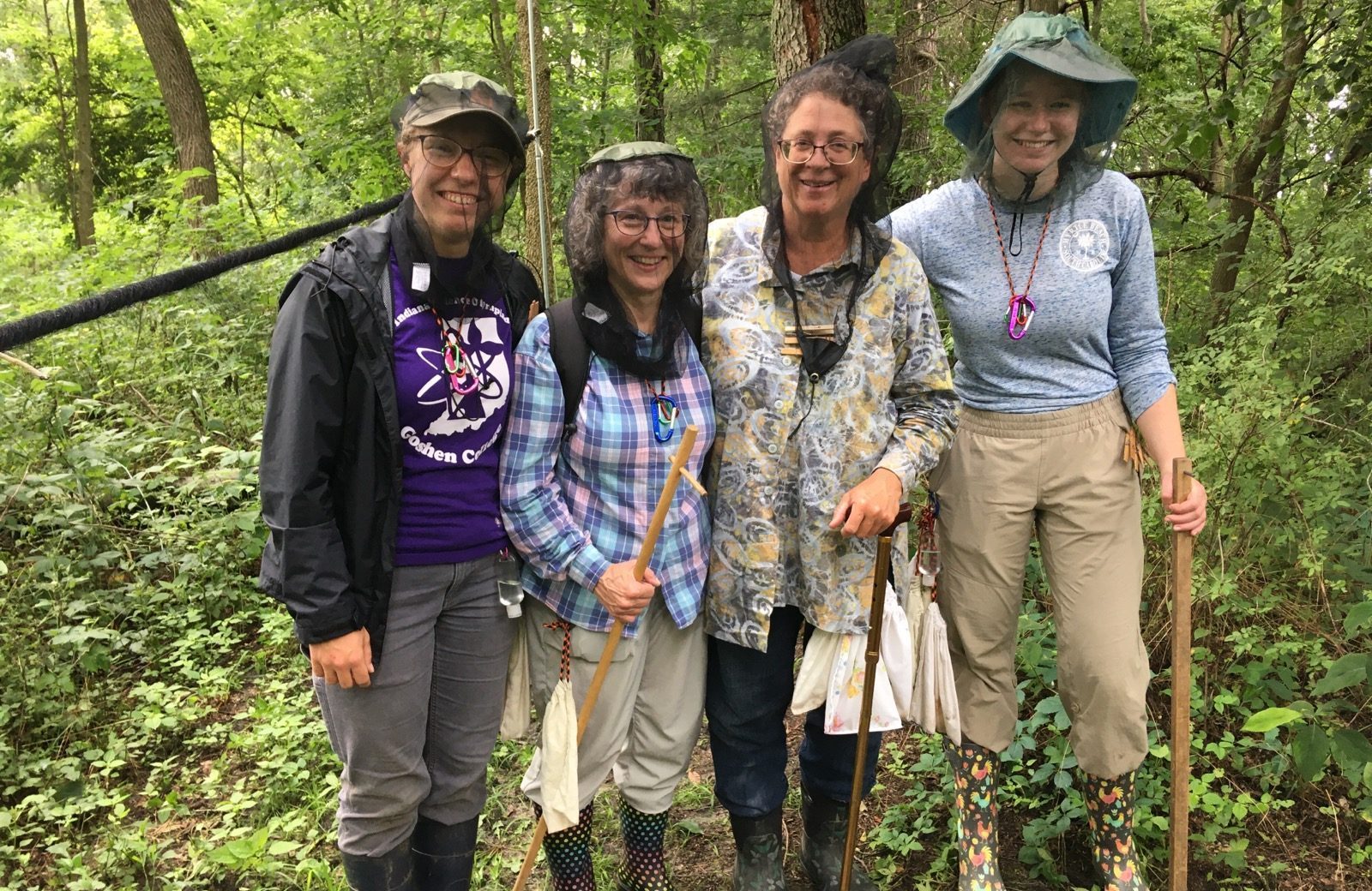 bird banding volunteers