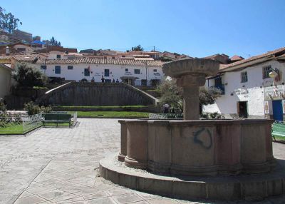 Sunday morning in Cusco's Plaza San Blas.