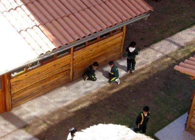 Children outside the kindergarten at Promesa school.