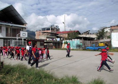 Claire with her marching class outside Los Jazmines school.